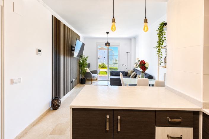 Image No.9-3 Bed Property for sale