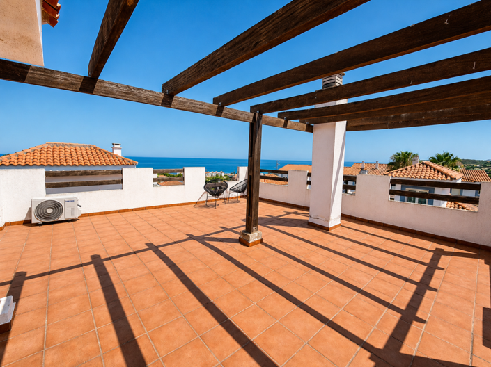 Image No.47-6 Bed Villa for sale