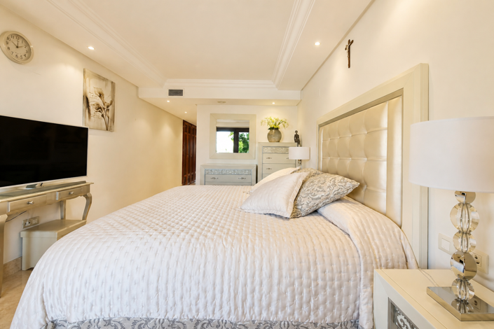 Image No.23-2 Bed Apartment for sale