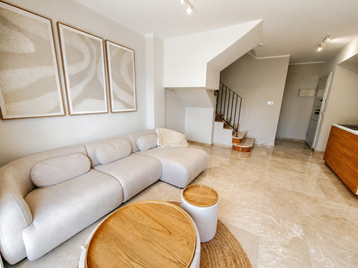 Image No.47-3 Bed House for sale