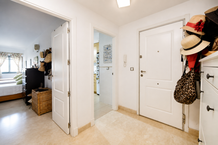 Image No.38-3 Bed Property for sale