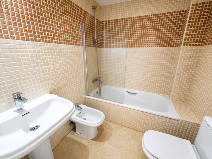 Image No.19-2 Bed Apartment for sale