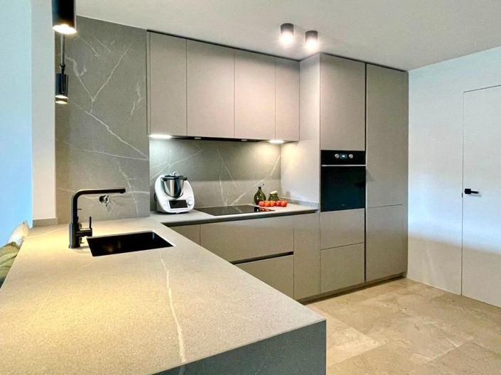 Image No.2-2 Bed Apartment for sale