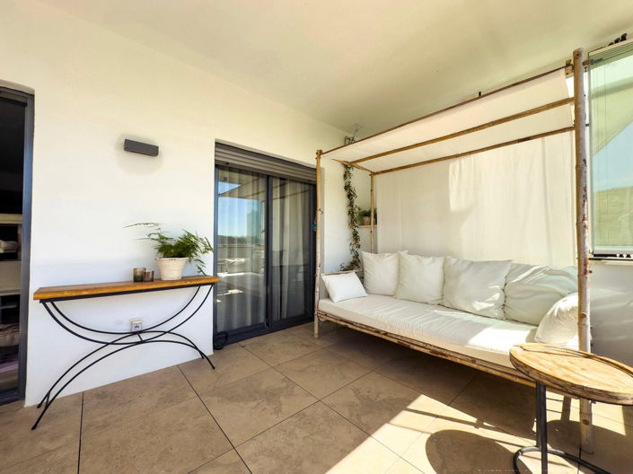 Image No.40-2 Bed Apartment for sale
