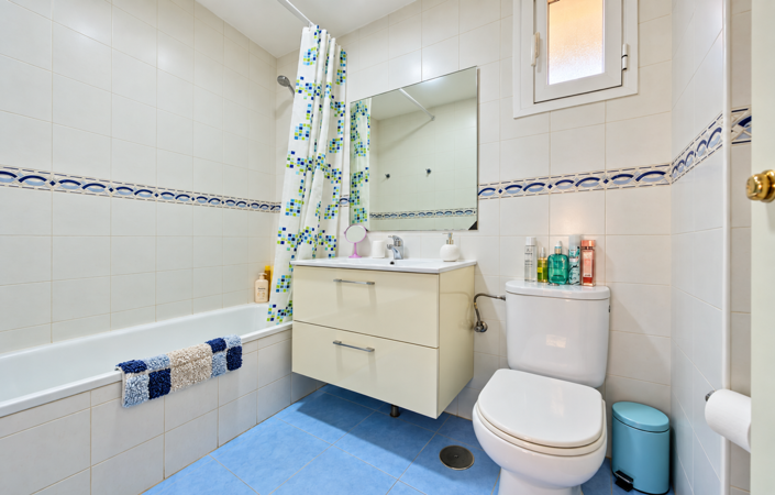 Image No.16-2 Bed Apartment for sale