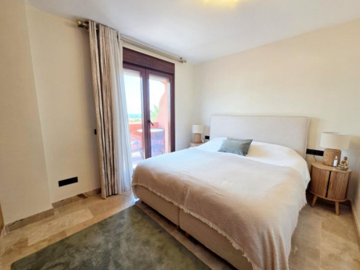 Image No.11-3 Bed Apartment for sale
