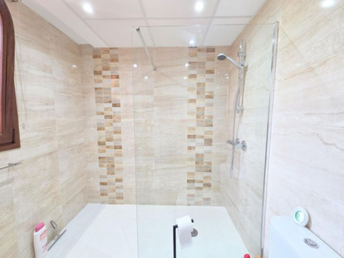 Image No.20-3 Bed Apartment for sale