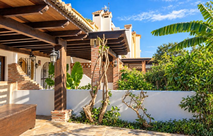 Image No.3-4 Bed Townhouse for sale