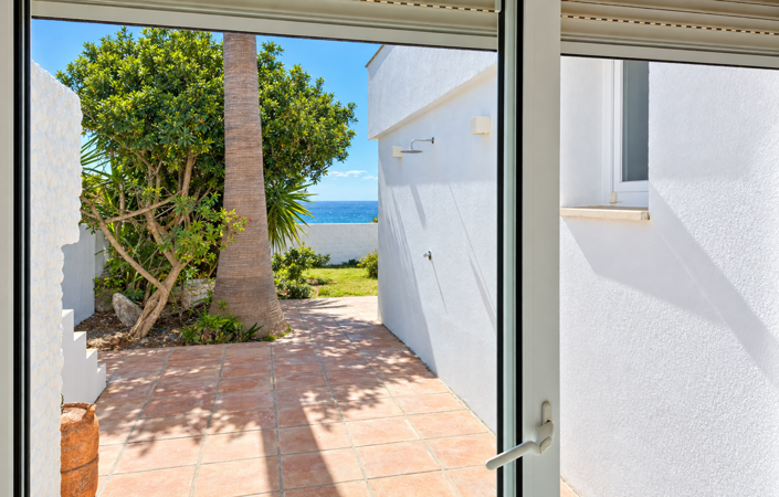 Image No.42-5 Bed House for sale