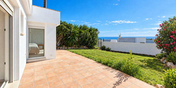 Image No.43-5 Bed House for sale