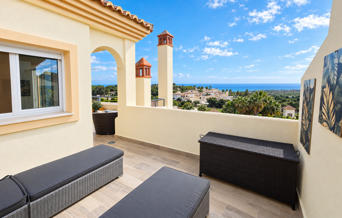 Image No.49-3 Bed Property for sale