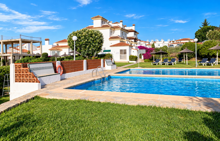 Image No.37-3 Bed House for sale