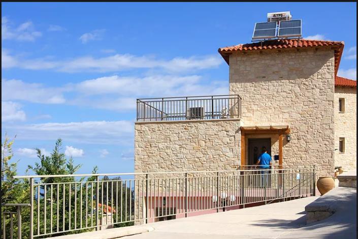 Image No.3-Maison / Villa de 15 chambres à vendre à Maroulas