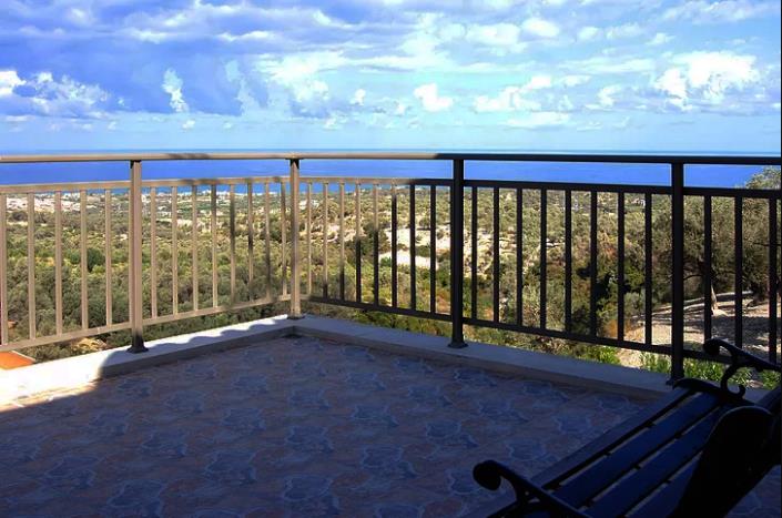 Image No.48-Maison / Villa de 15 chambres à vendre à Maroulas