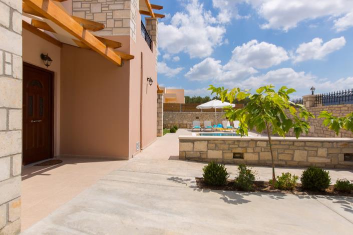 Image No.12-3 Bed Villa for sale