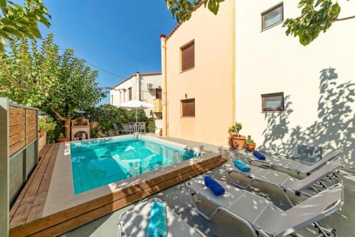 Image No.20-6 Bed Villa for sale