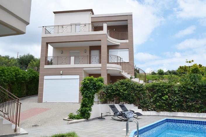 Image No.1-4 Bed House/Villa for sale