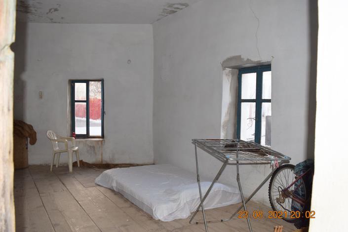 Image No.10-3 Bed Village House for sale