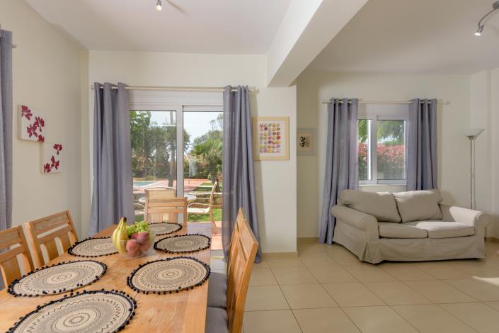 Image No.7-2 Bed Villa for sale