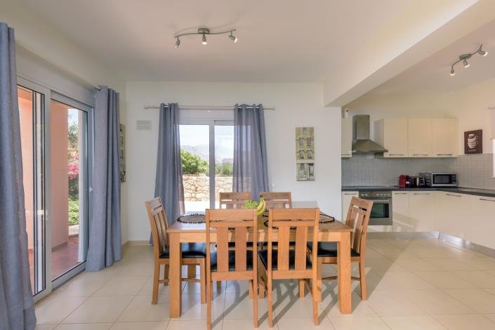 Image No.6-Villa de 3 chambres à vendre à Chorafakia