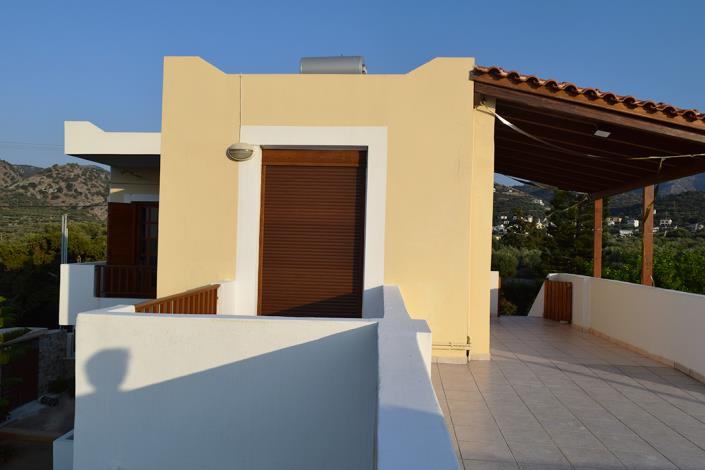 Image No.8-Propriété de 7 chambres à vendre à Milatos