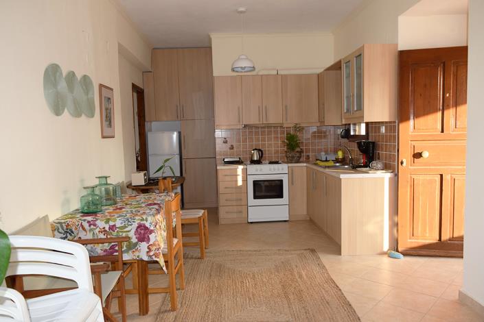 Image No.10-Propriété de 7 chambres à vendre à Milatos