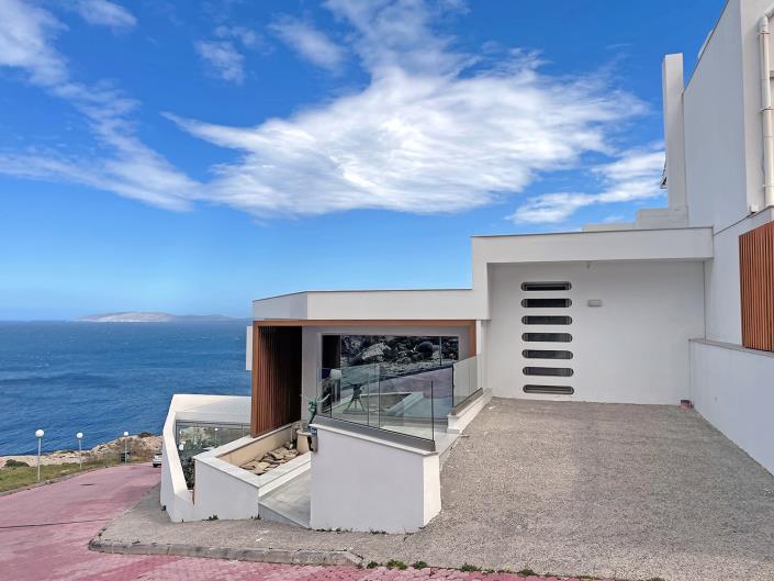 Image No.5-5 Bed Villa for sale