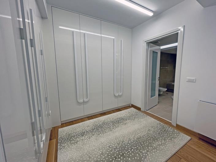 Image No.11-5 Bed Villa for sale