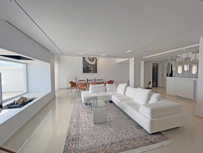 Image No.14-5 Bed Villa for sale