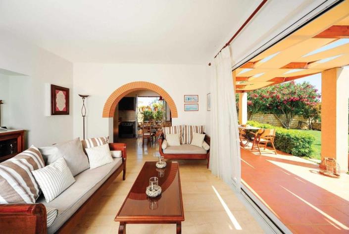 Image No.2-3 Bed Villa for sale