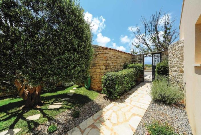 Image No.15-3 Bed Villa for sale