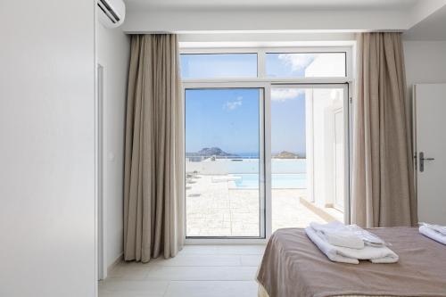 Image No.44-2 Bed Villa for sale