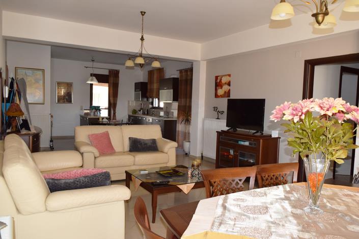 Image No.2-4 Bed Apartment for sale