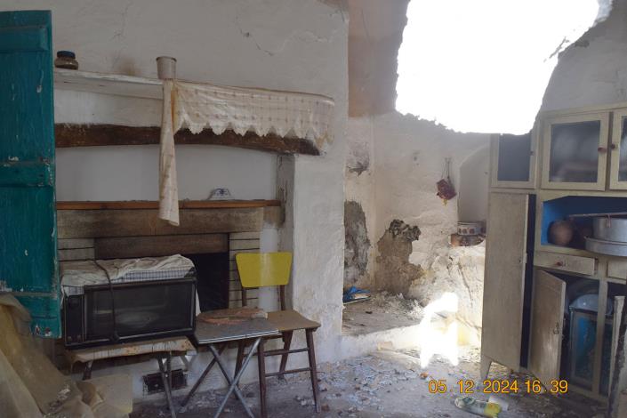 Image No.6-4 Bed Country House for sale