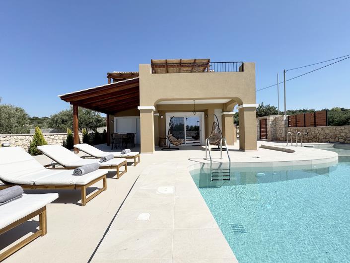 Image No.55-3 Bed Villa for sale