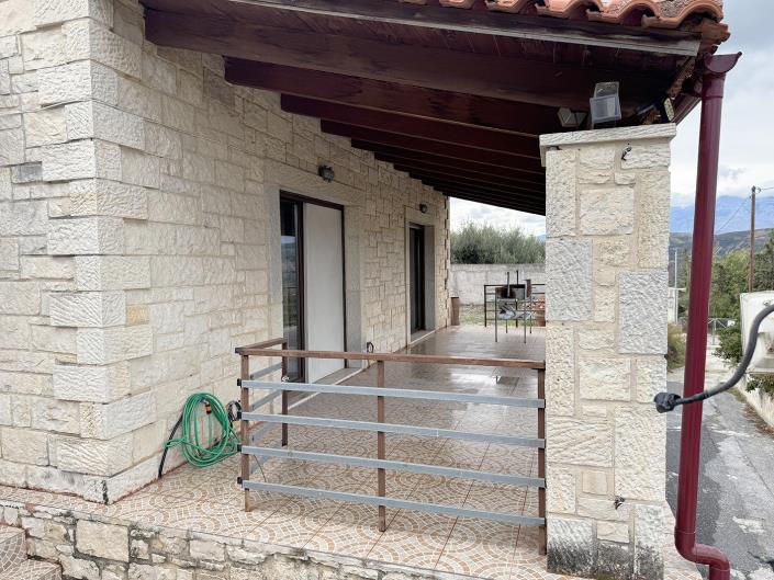 Image No.18-3 Bed Country House for sale