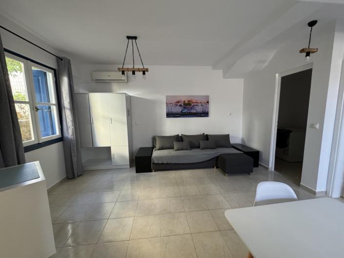 Image No.2-Appartement de 1 chambre à vendre à Atsipopoulo