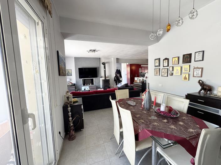 Image No.4-5 Bed House/Villa for sale