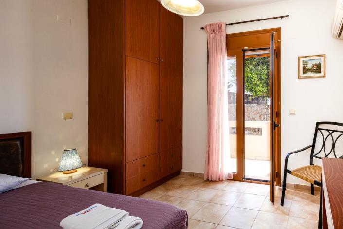 Image No.19-3 Bed Villa for sale