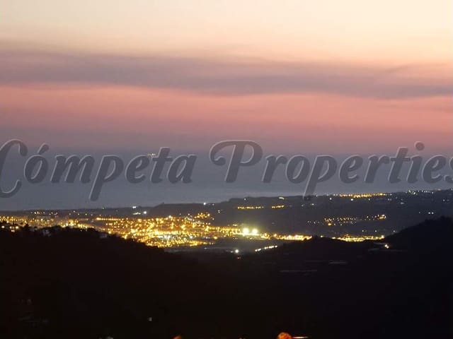 Image No.20-2 Bed Villa for sale