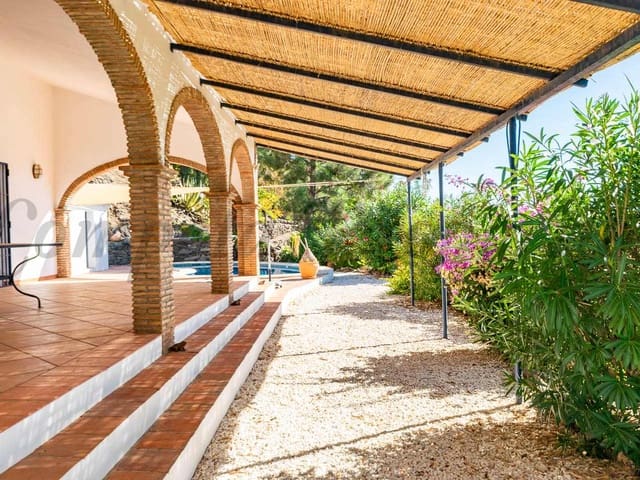 Image No.6-2 Bed Villa for sale