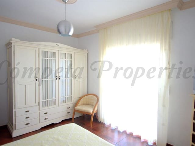 Image No.8-5 Bed Villa for sale