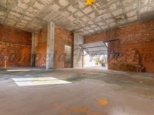 Image No.4-3 Bed Townhouse for sale