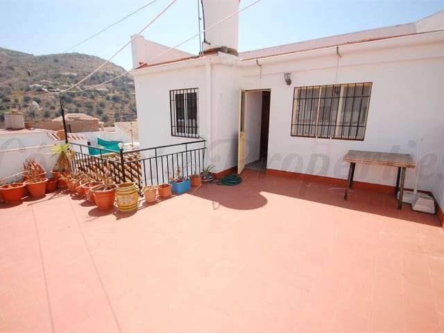 Image No.1-6 Bed Townhouse for sale