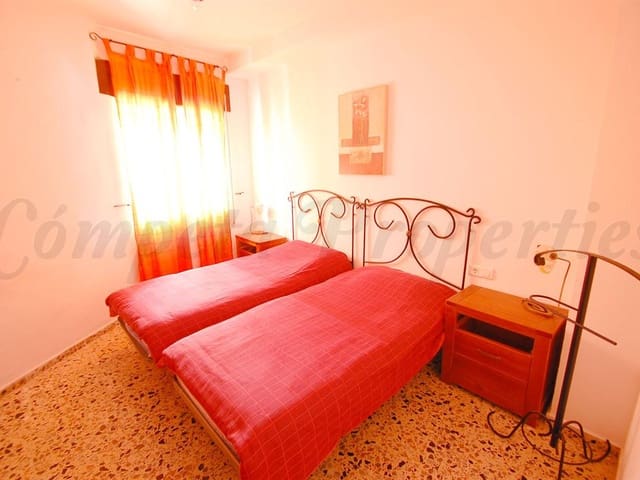 Image No.5-6 Bed Townhouse for sale