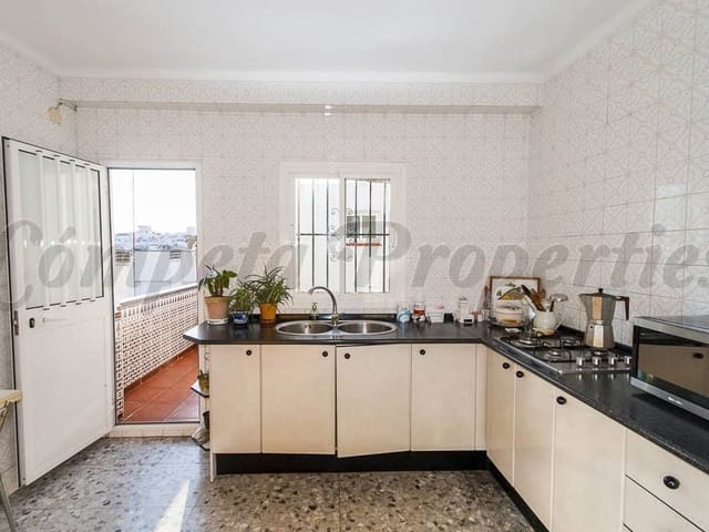 Image No.2-Maison de ville de 3 chambres à vendre à Torrox