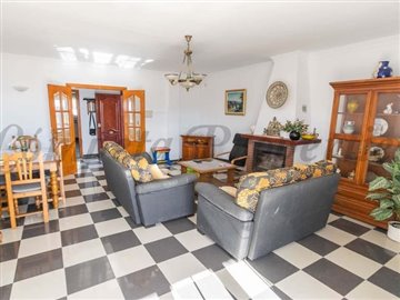 CÓMPETA PROPERTIES S.L most sold property