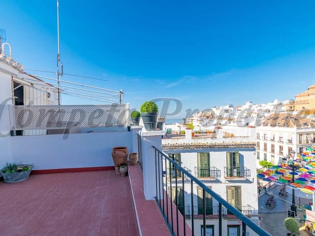 Image No.13-4 Bed Townhouse for sale