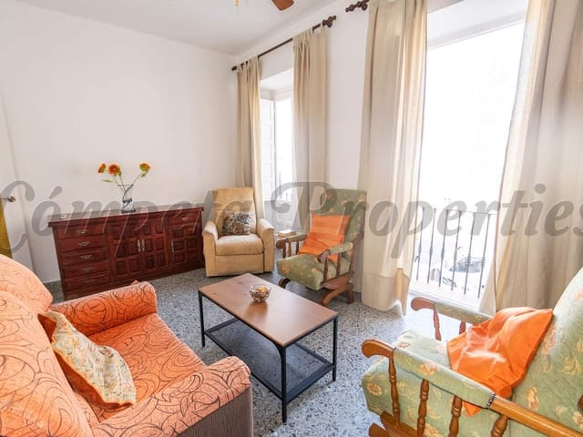 Image No.6-4 Bed Townhouse for sale