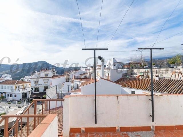 Image No.33-3 Bed Townhouse for sale